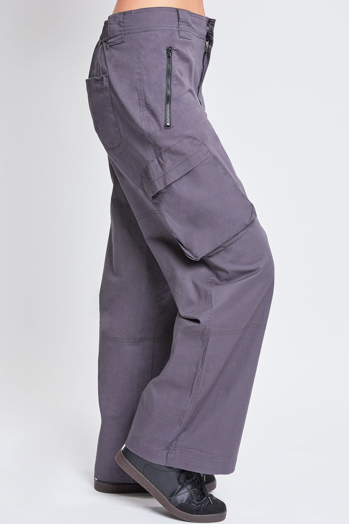 High-Rise Relaxed Fit Cargo Pants