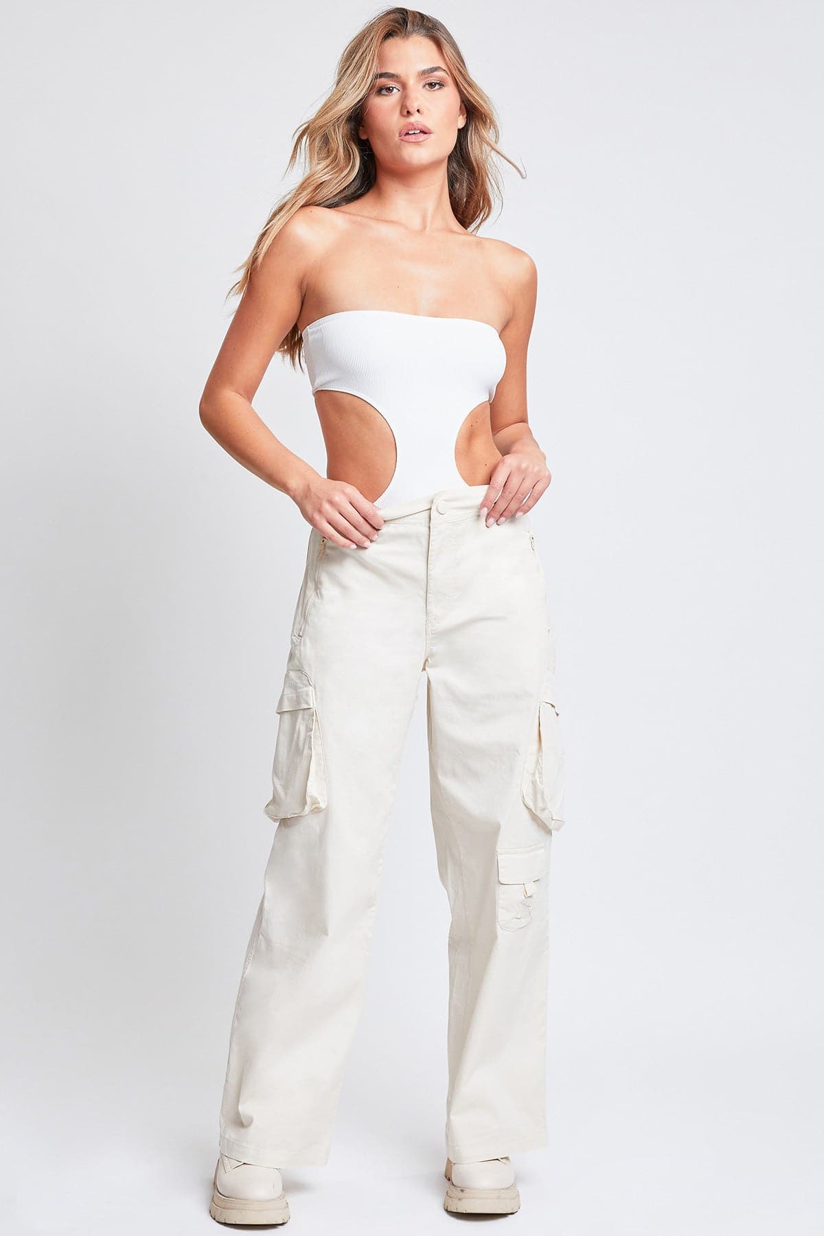High-Rise Relaxed Fit Cargo Pants