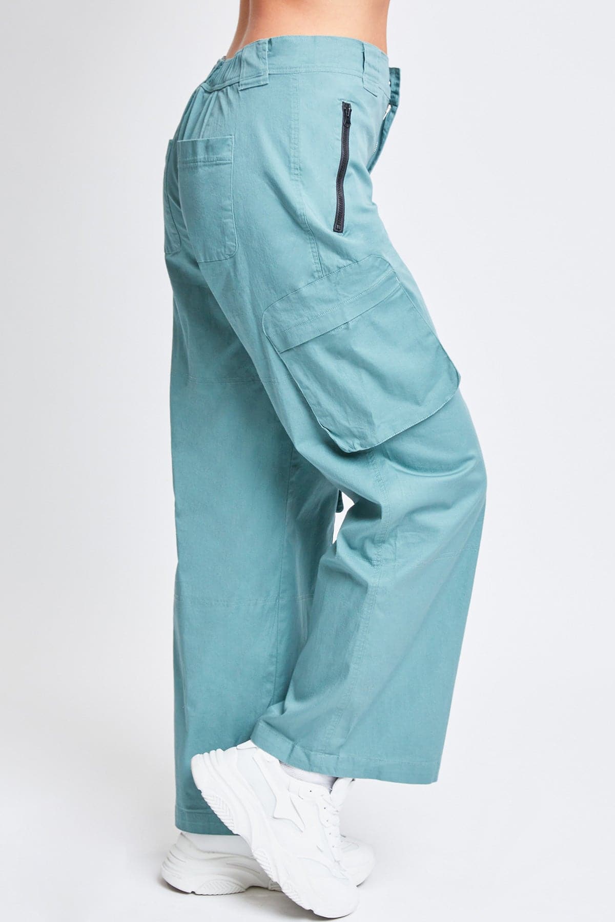 High-Rise Relaxed Fit Cargo Pants