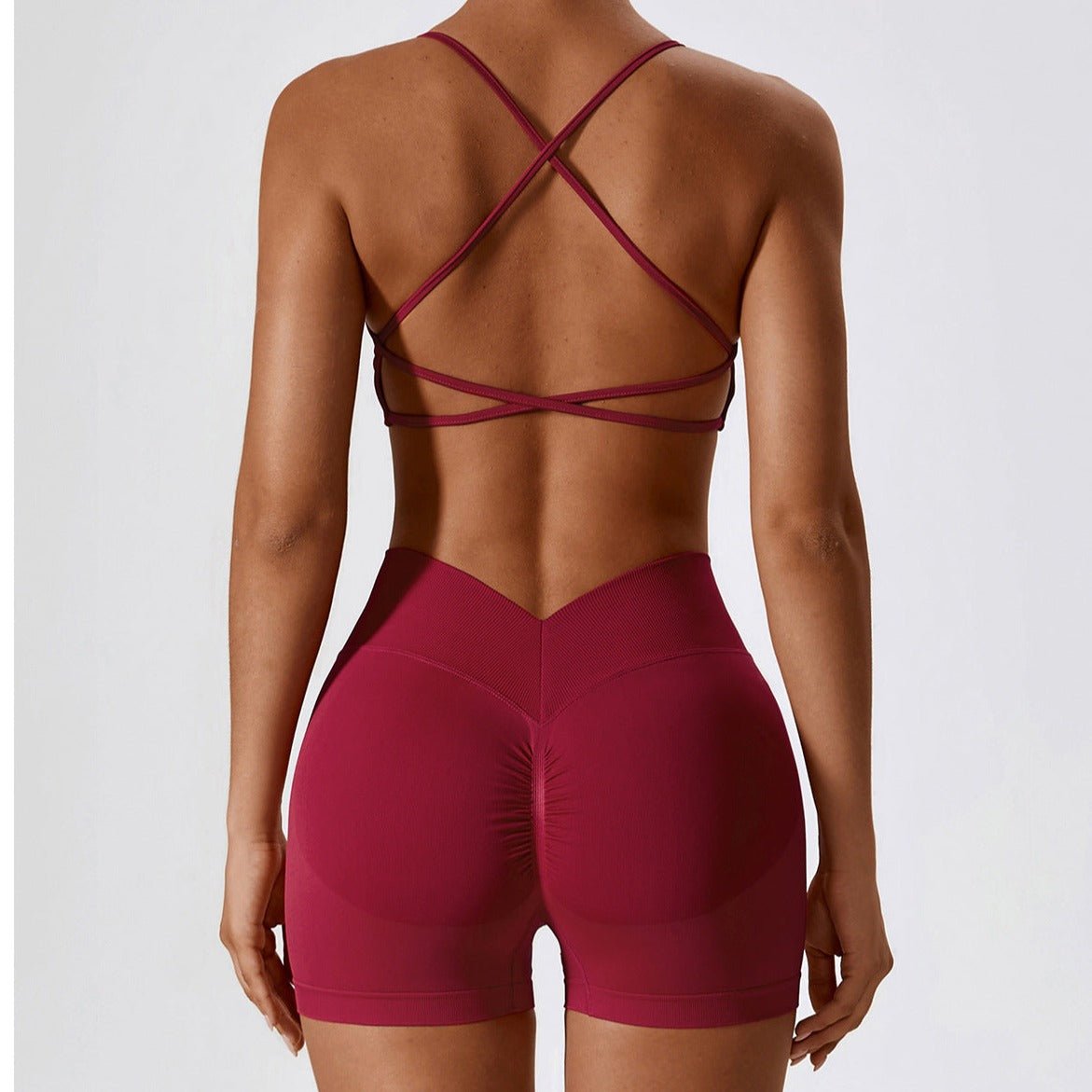 Sienna Bra: Sculpted Support & Strappy Style