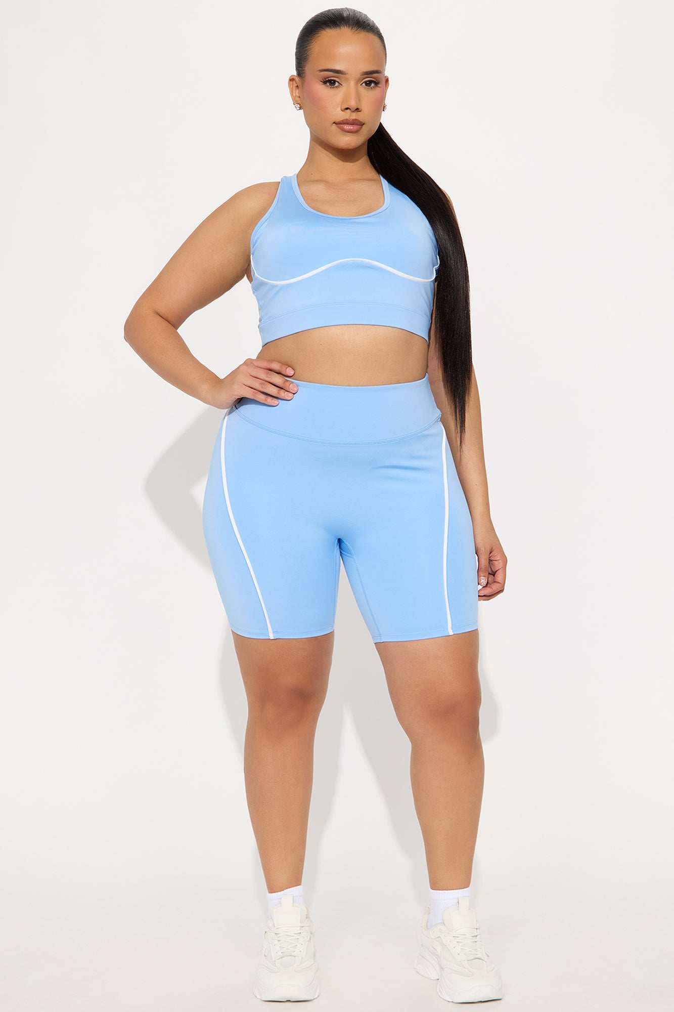 https://cdn.shopify.com/s/files/1/0293/9277/files/02-26-25_S8_45_ZDNVSP1548SET_LightBlue_RM_AC_11-50-19_50933_PLUS_PXF.jpg?v=1741381575
