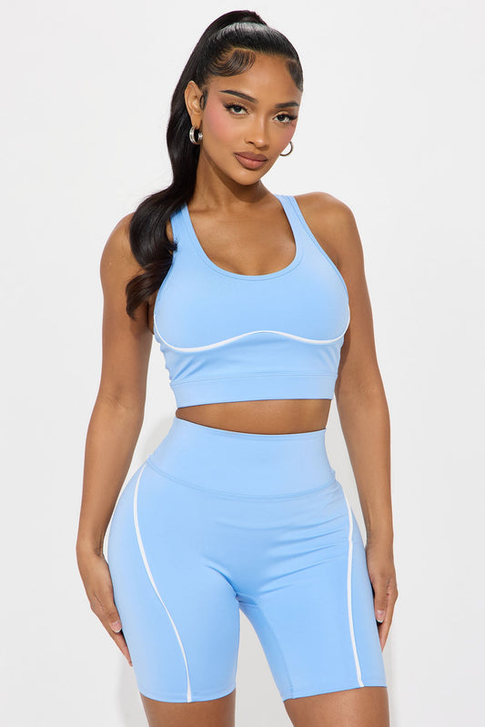 https://cdn.shopify.com/s/files/1/0293/9277/files/03-06-25_S9_17_ZDNVSP1548SET_LightBlue_ZSR_RK_IM_13-24-15_0656_BH.jpg?v=1741381575