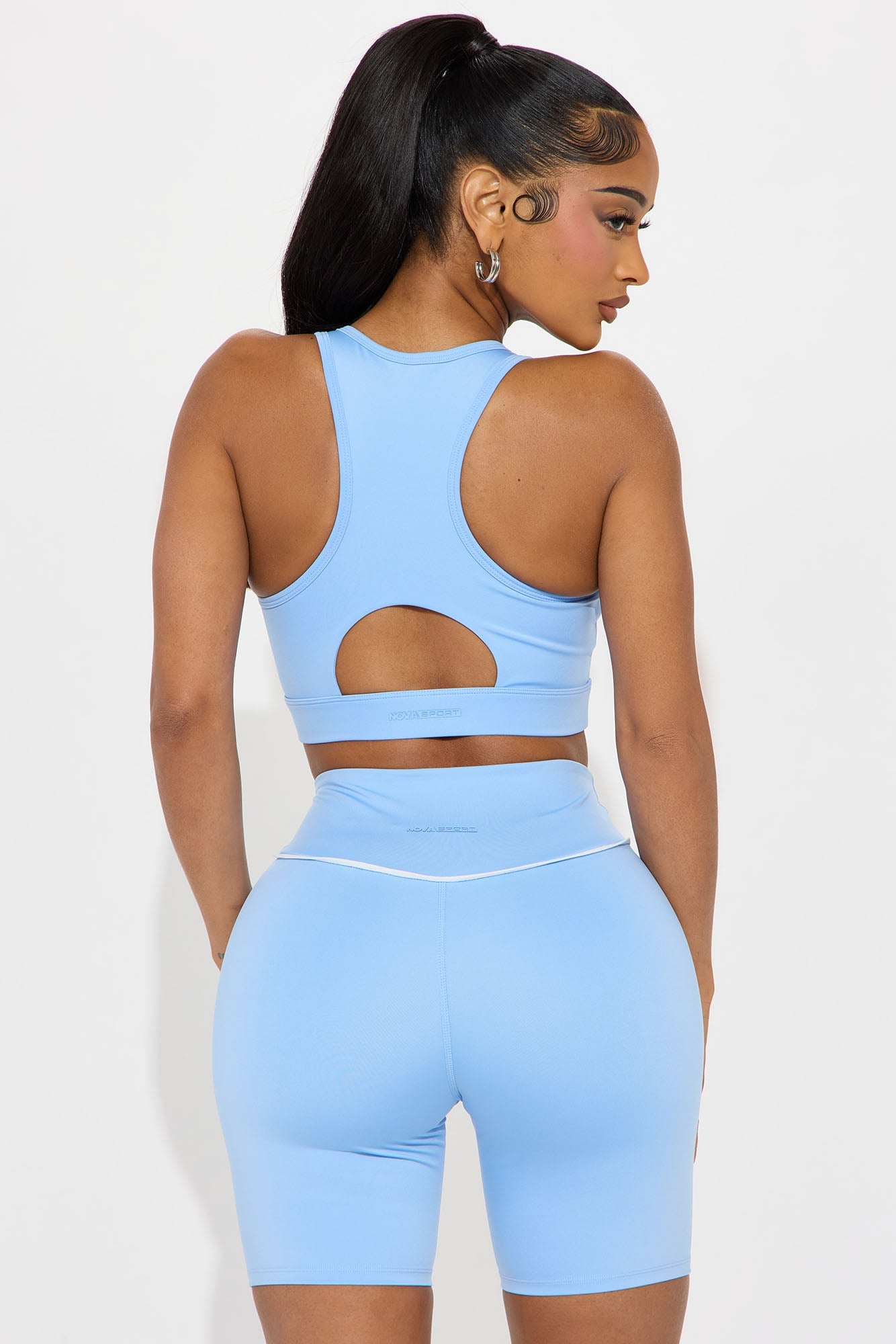 https://cdn.shopify.com/s/files/1/0293/9277/files/03-06-25_S9_17_ZDNVSP1548SET_LightBlue_ZSR_RK_IM_13-24-30_0659_BH.jpg?v=1741381575
