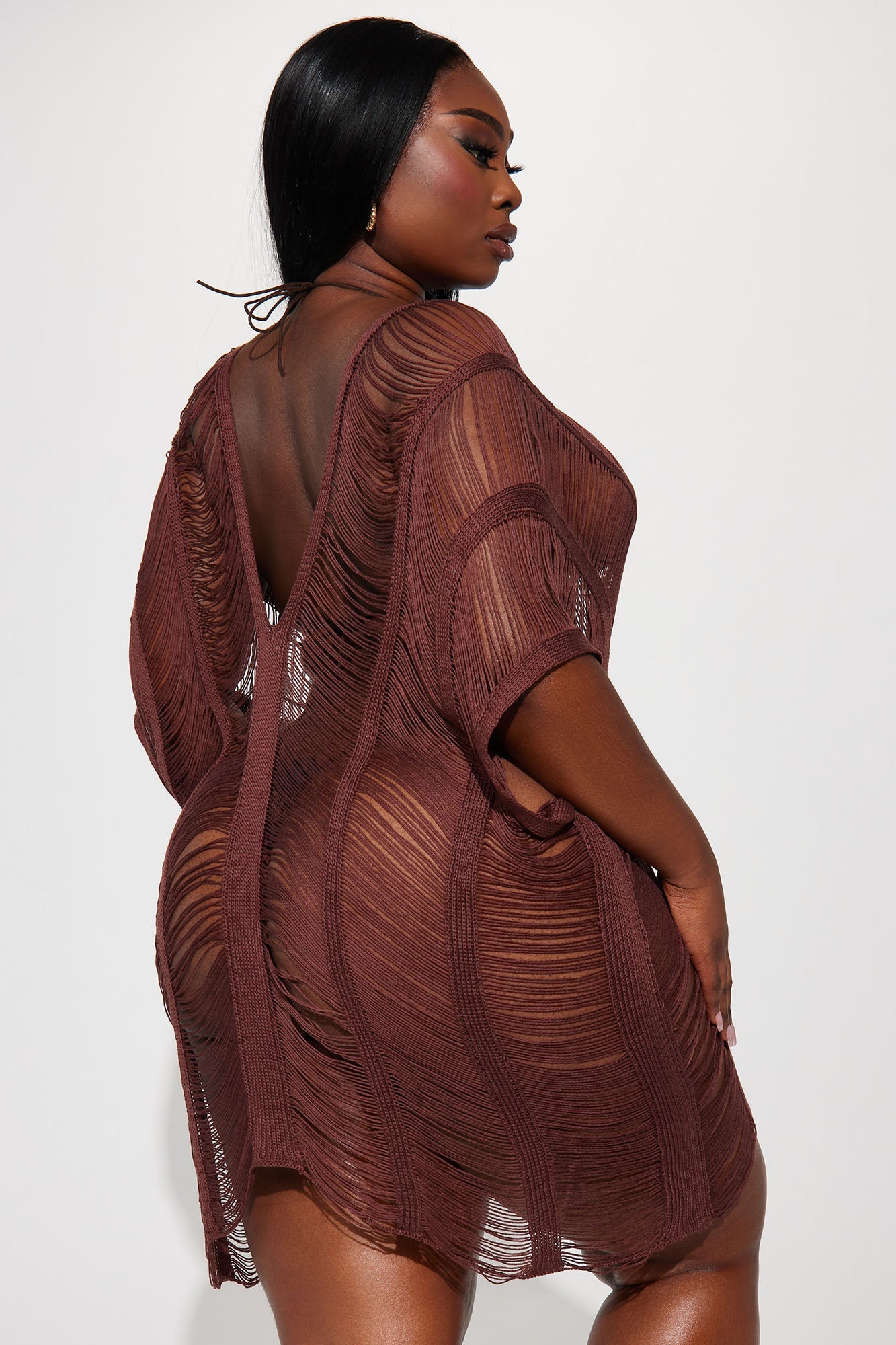 https://cdn.shopify.com/s/files/1/0293/9277/files/04-20-23Studio6_KF_SA_10-53-40_8_ZDFNSO7005_Chocolate_25227_PLUS_ES.jpg?v=1682458392
