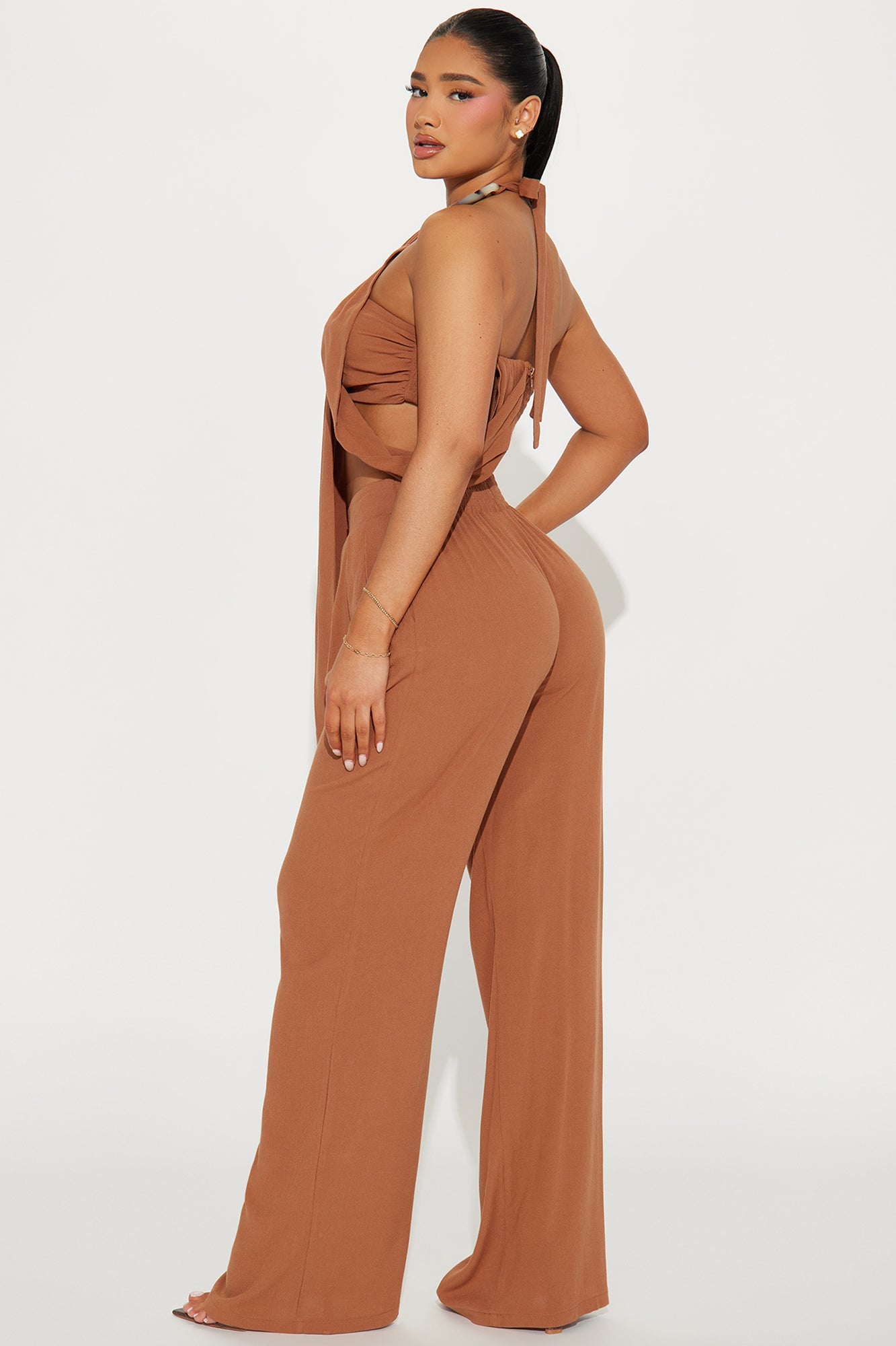 https://cdn.shopify.com/s/files/1/0293/9277/files/04-23-24_S3_49_MTP1326FN_Mocha_KT_IM_14-06-48_32116_PXF.jpg?v=1714063955