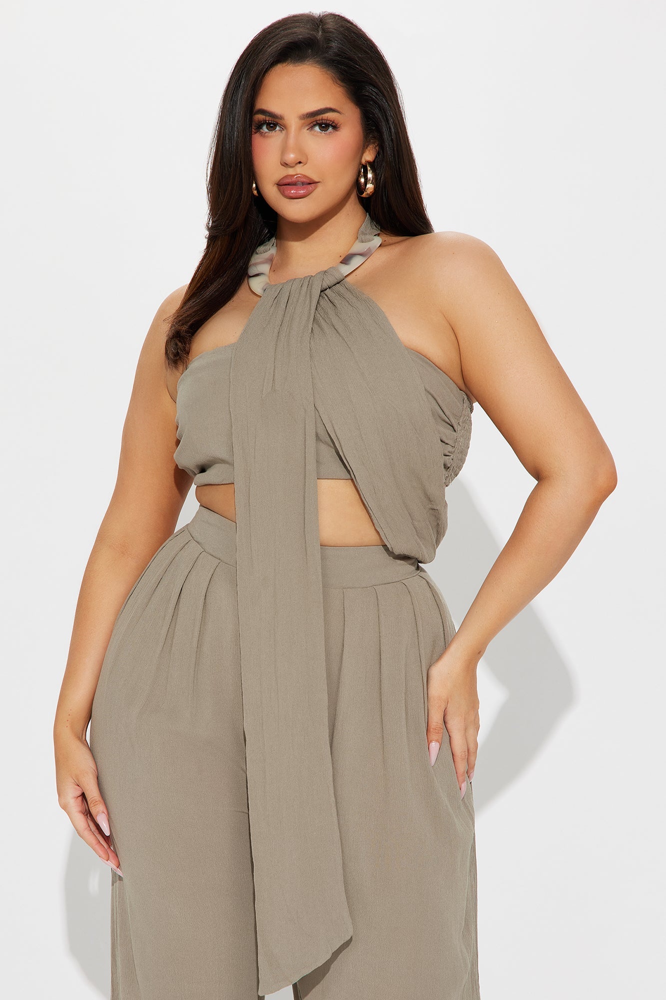 https://cdn.shopify.com/s/files/1/0293/9277/files/05-04-24_S4_39_MTP1326FN_Olive_P_CXB_RL_11-38-43_PLUS_0424_PXF.jpg?v=1715349782
