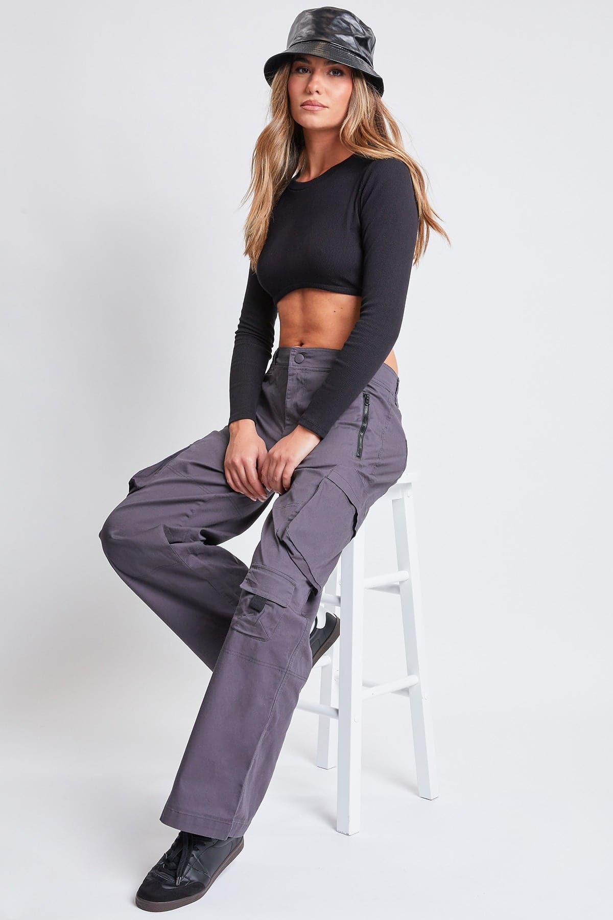 High-Rise Relaxed Fit Cargo Pants