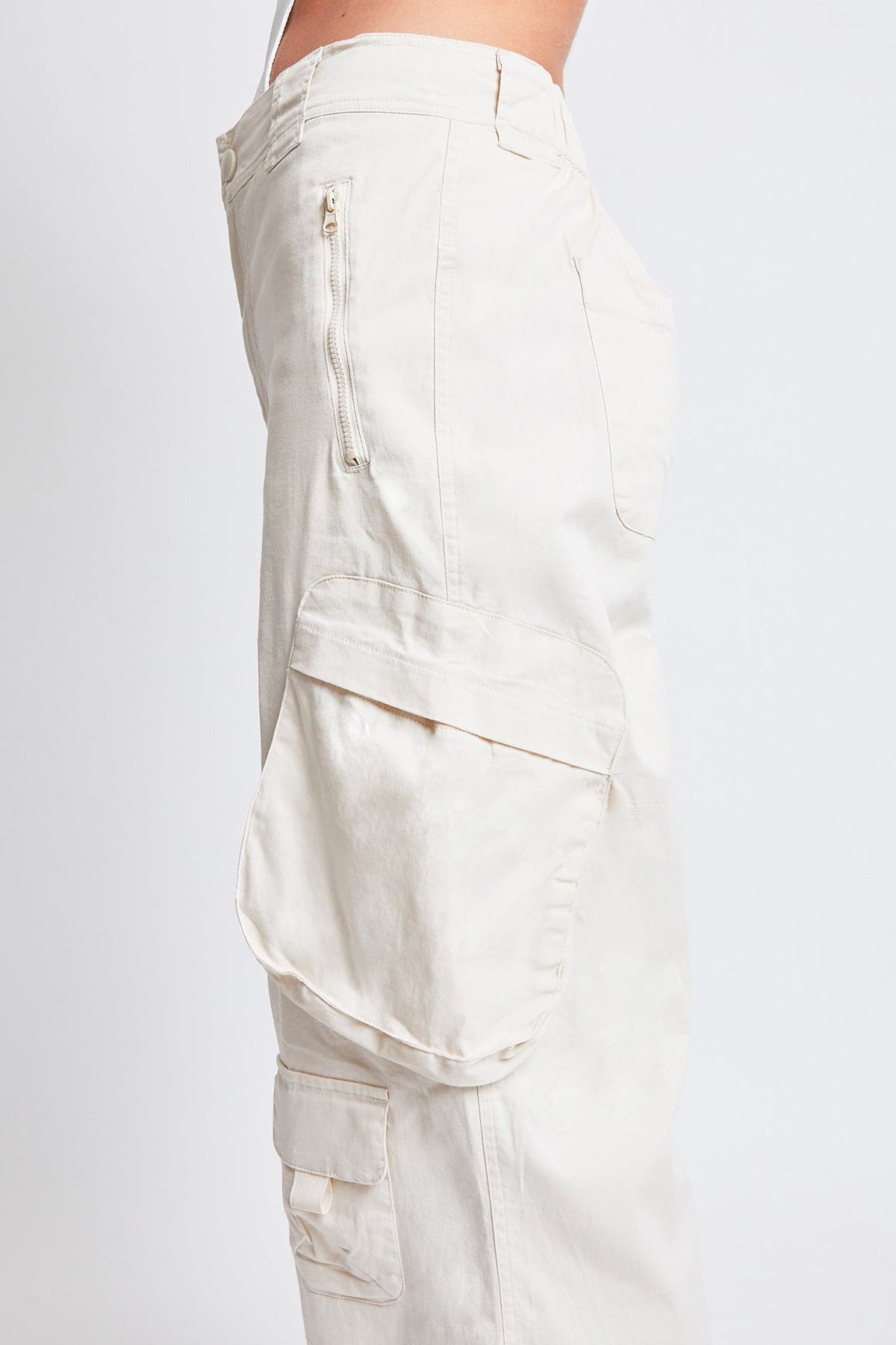 High-Rise Relaxed Fit Cargo Pants