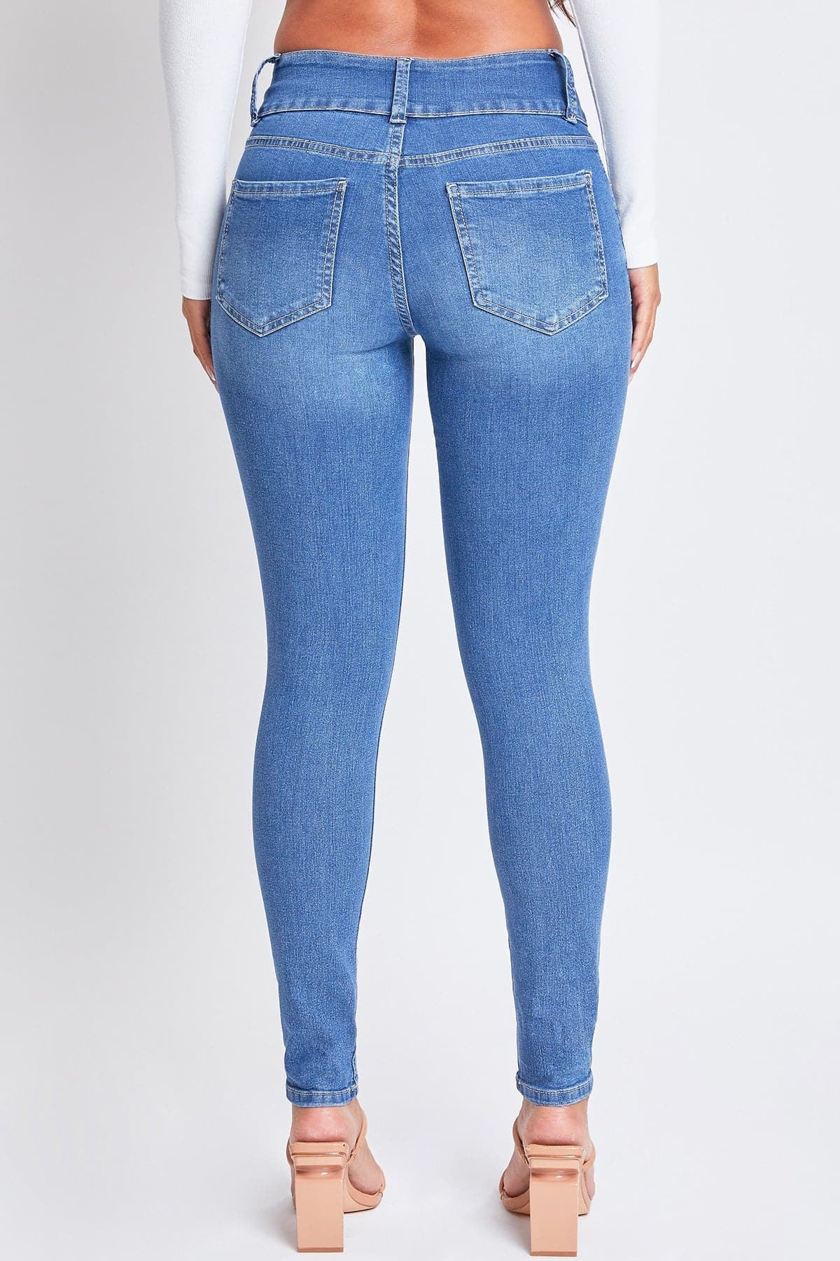 Essential High-Rise Skinny Jeans: Sustainable Style