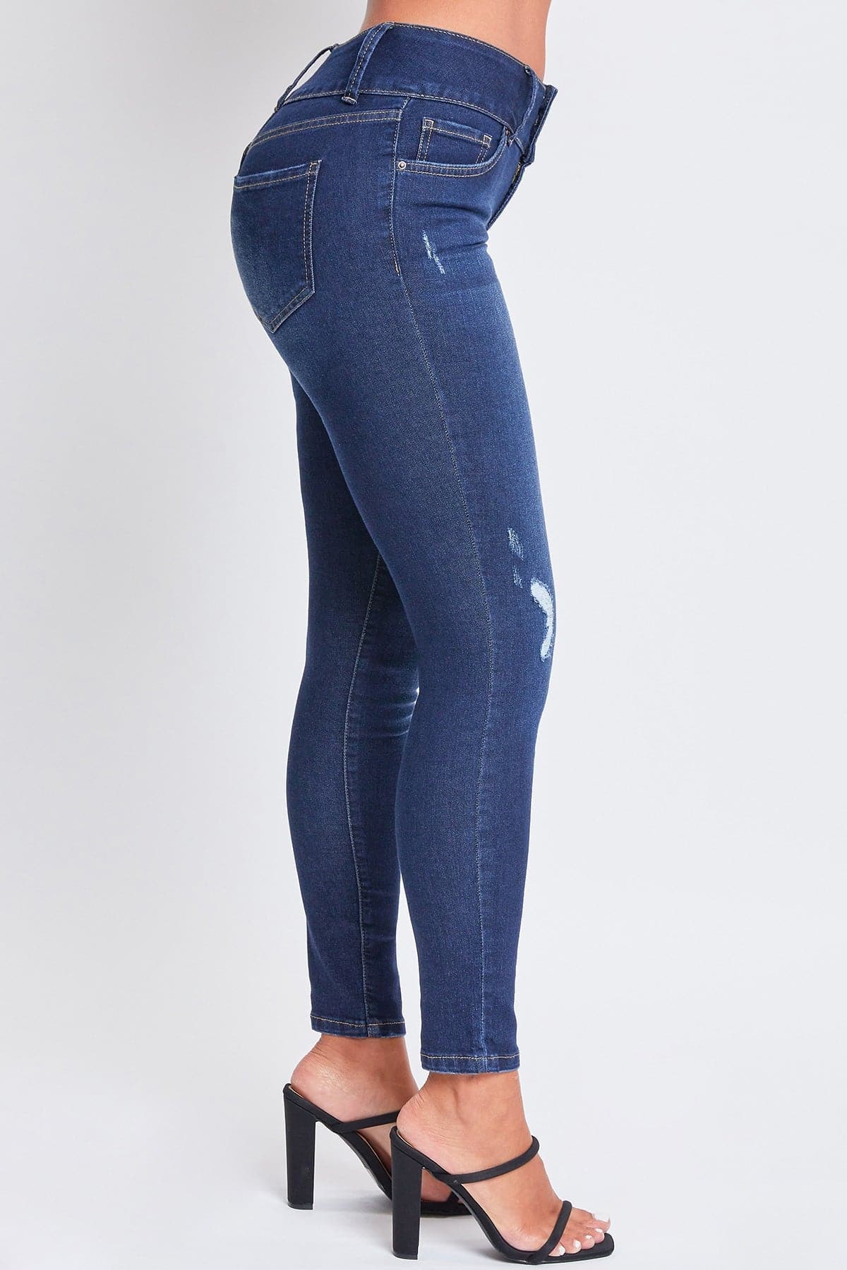 Essential High-Rise Skinny Jeans: Sustainable Style