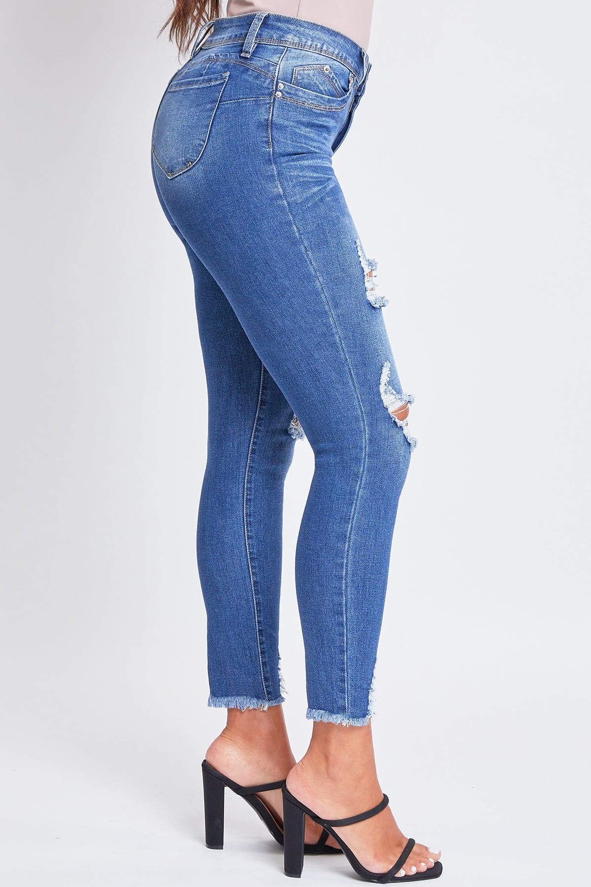 Eco-Chic & Flattering Ankle Jeans