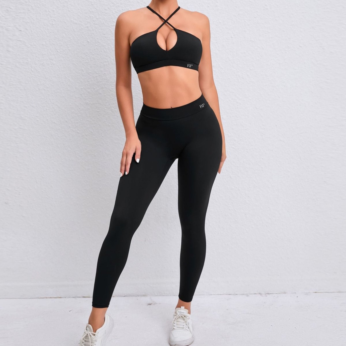 V Back Leggings: Sculpted From the Waist Down